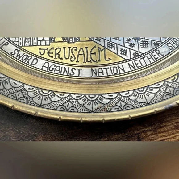 David Miro | Jerusalem with the Dove of Peace - Picture 9 of 10